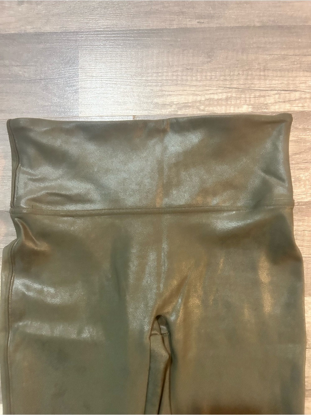 SPANX Women’s Olive Green High-Waist Faux Leather Leggings Size Small - Picture 2 of 3